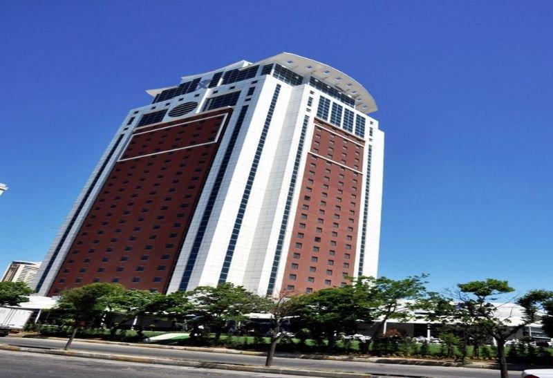 Flora Suites Atasehir Istambul Exterior foto