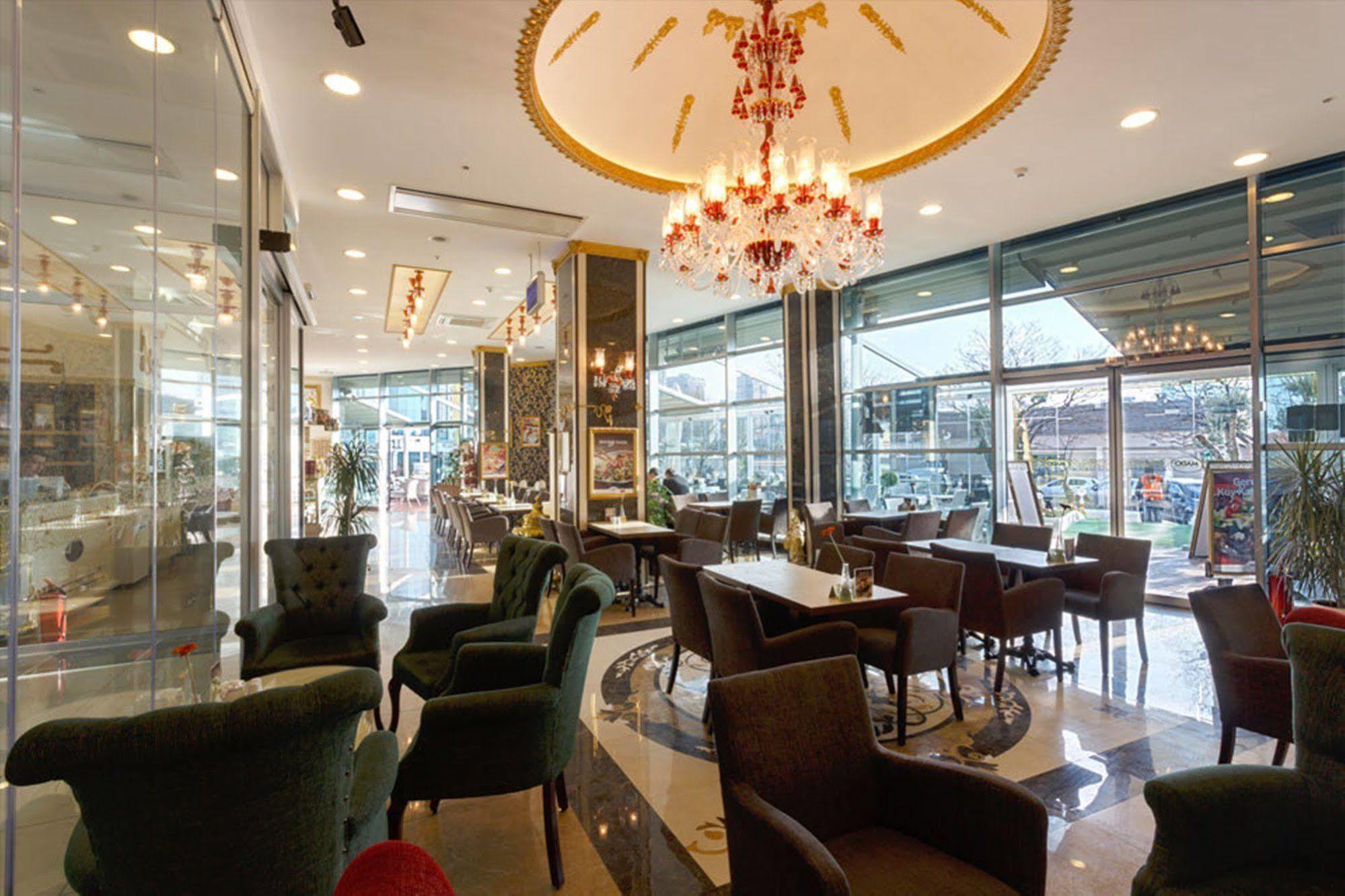 Flora Suites Atasehir Istambul Exterior foto